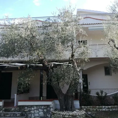 Anna Rodi * Rodi Garganico